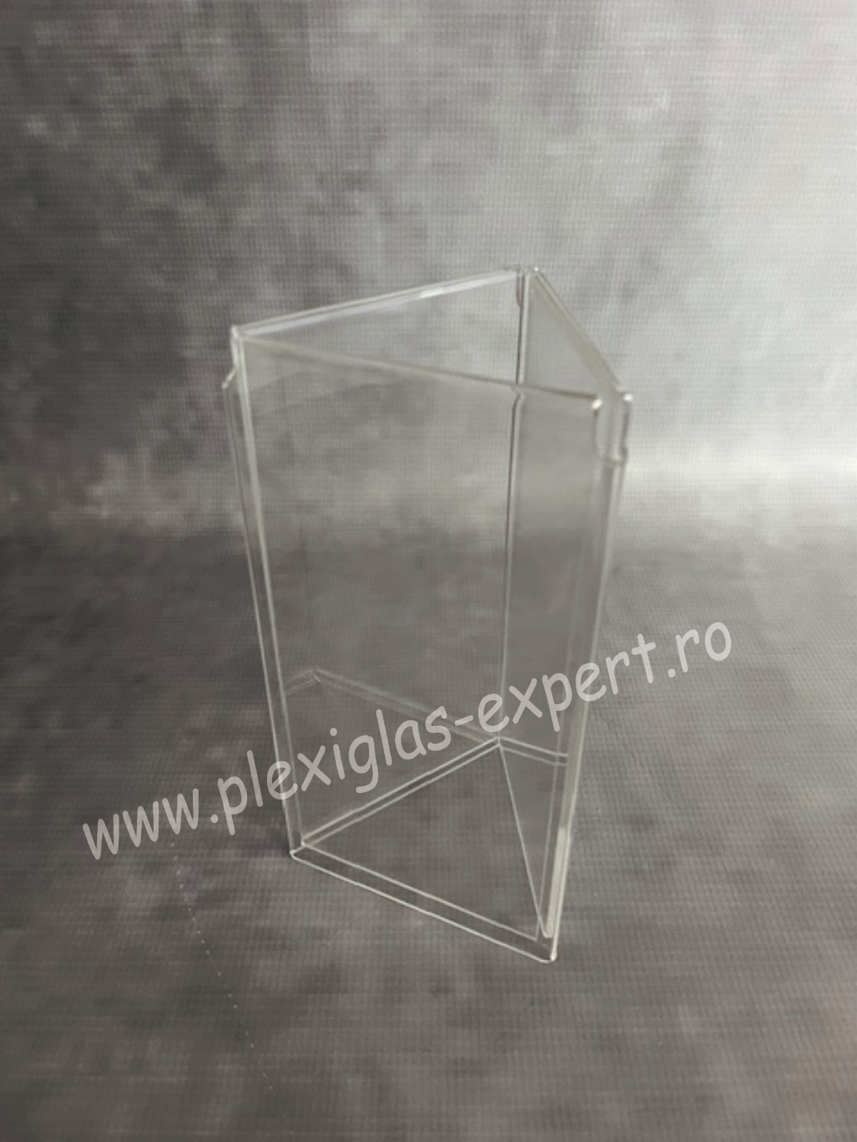 Suport pentru meniuri-pliante cu 3 fete de expunere-plexiglas-expert-2